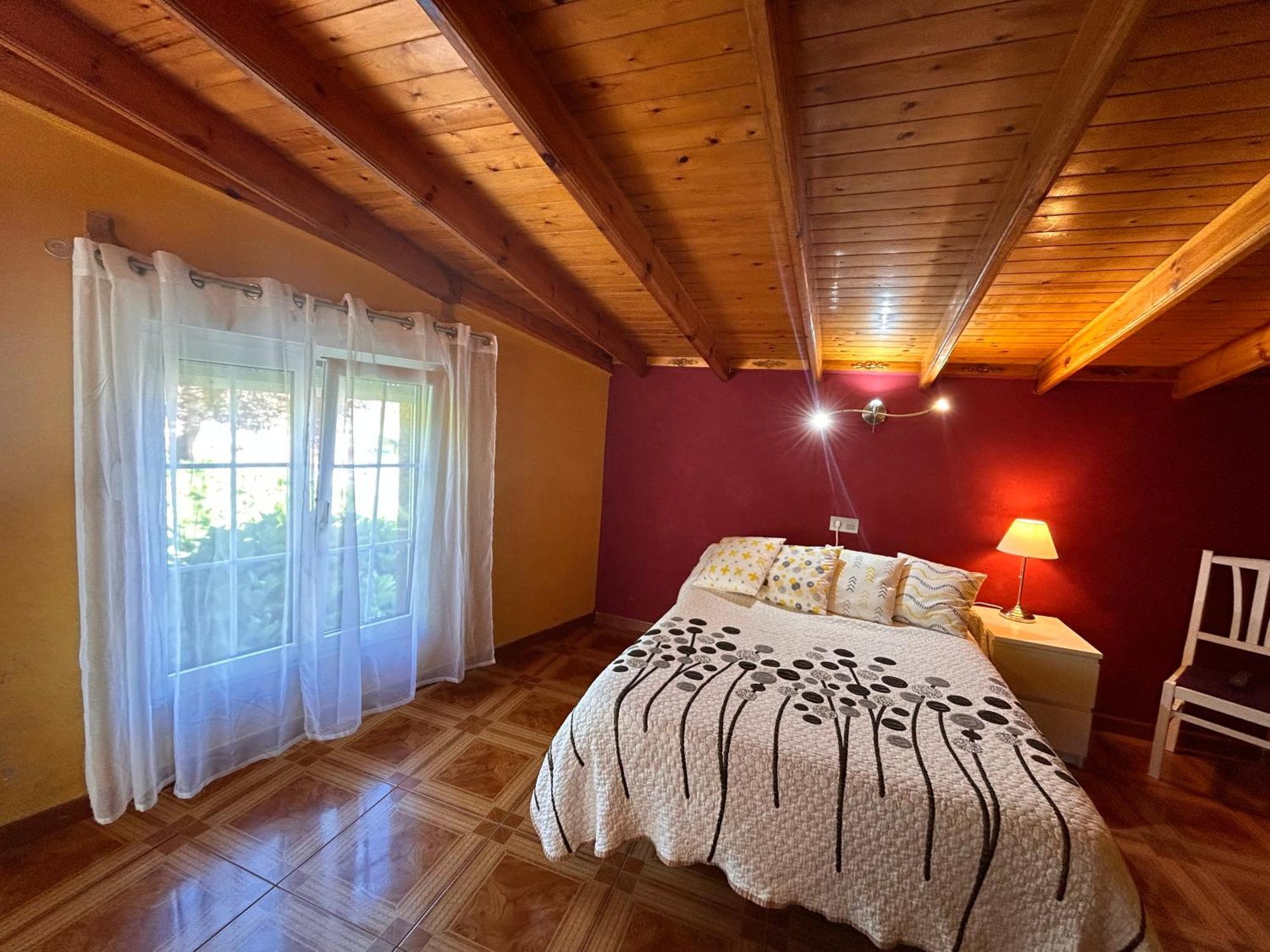 Hostal El Carro Ларедо Екстериор снимка