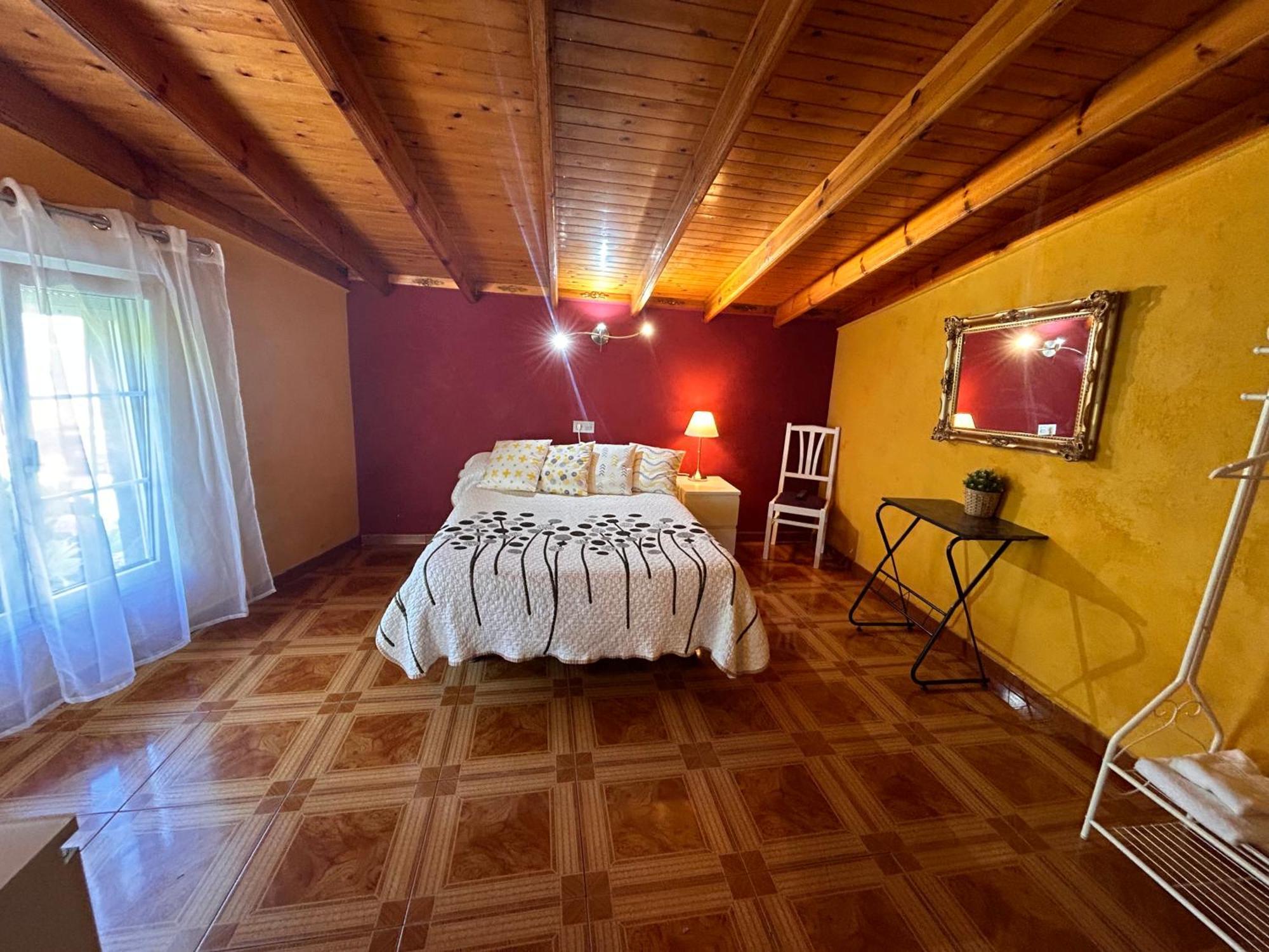 Hostal El Carro Ларедо Екстериор снимка